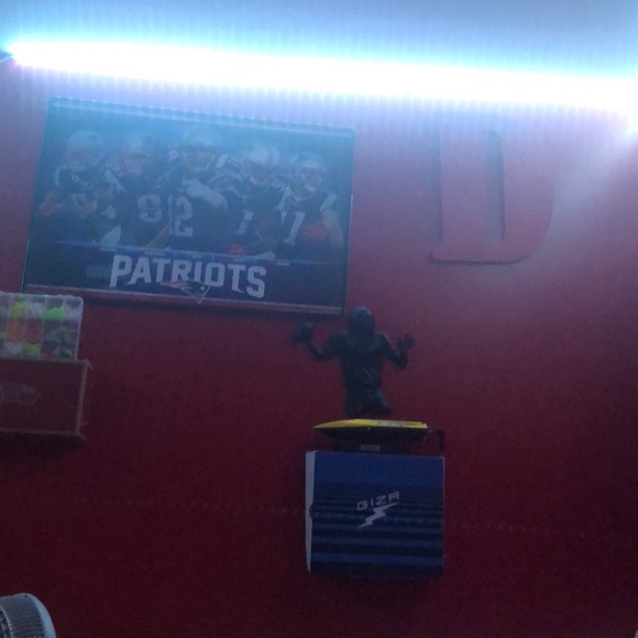 Meet your Posher, Devon - Picture 1 of 1